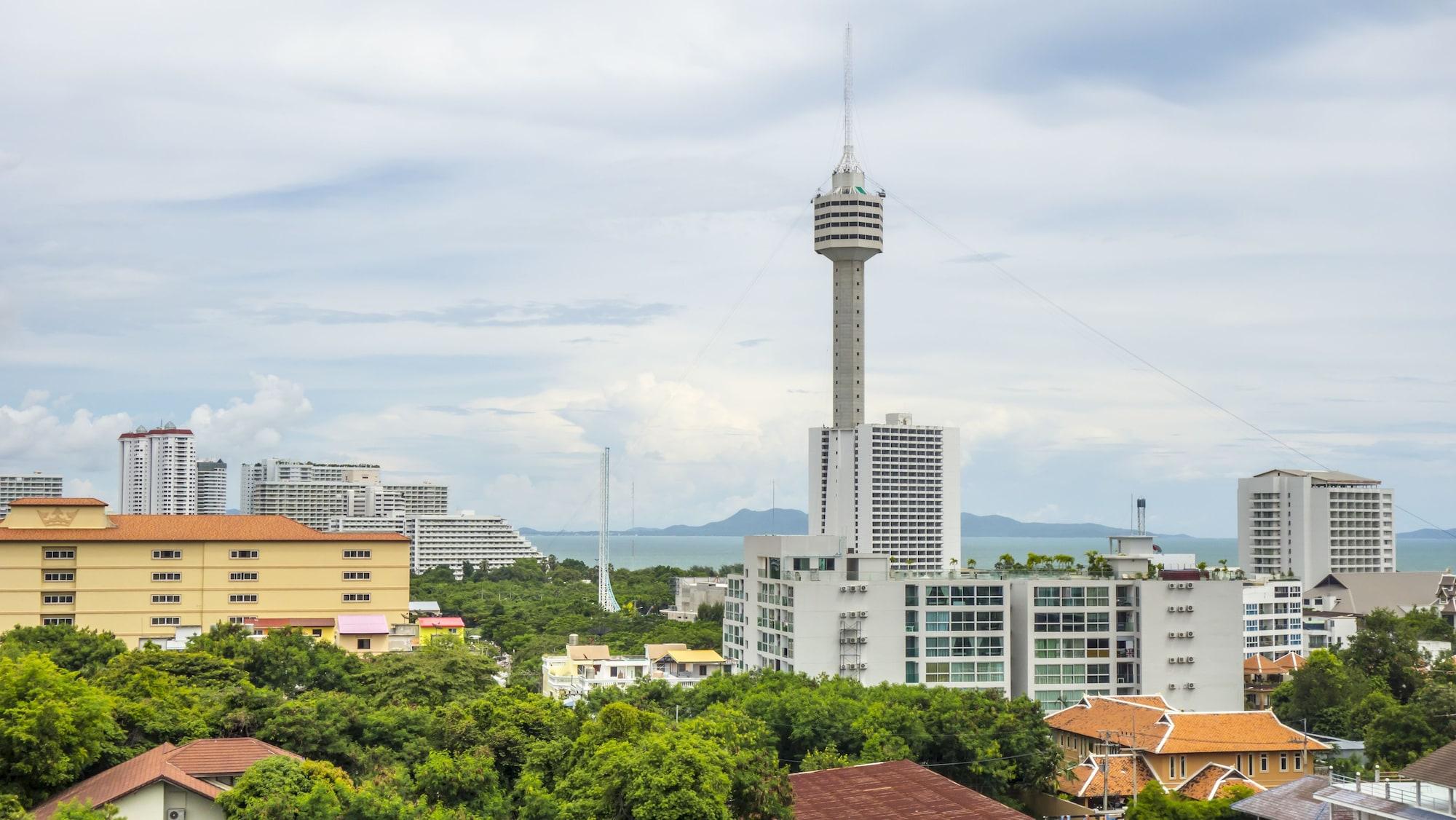 Unique Regency Pattaya Hotel Exterior foto